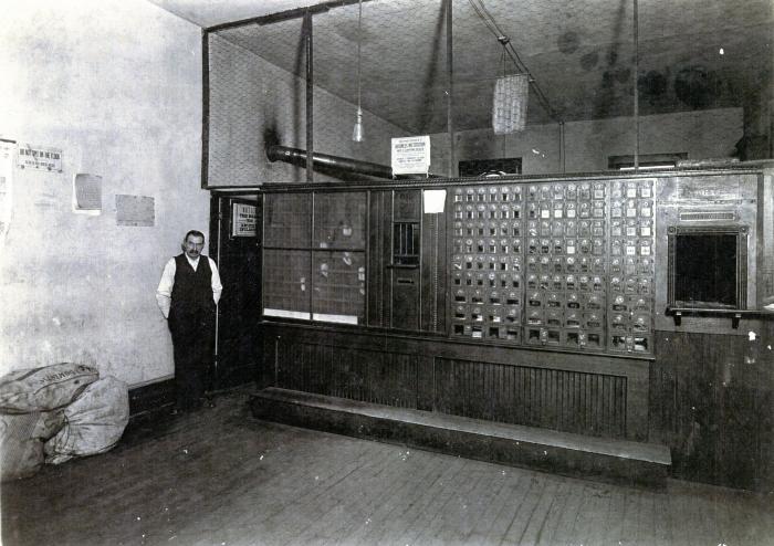 Lutesville Post Office