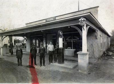 Early Lutesville Motor