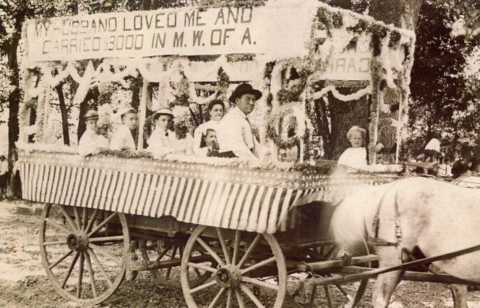 Modern Woodsmen of America Insurance Parade Float